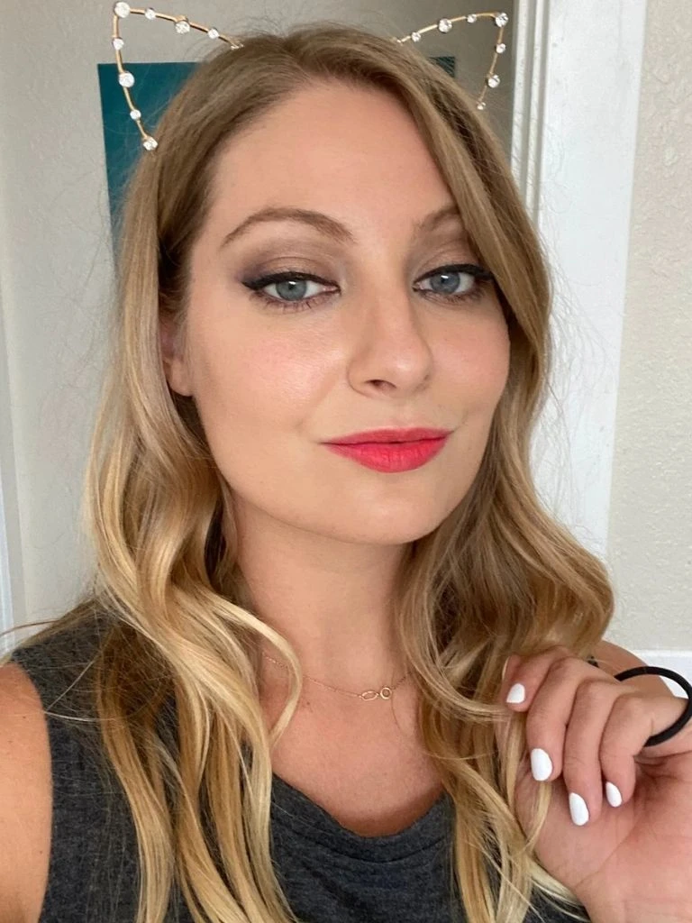 Veronica Weston Biography: Wiki, Age, Career, Height, Weight, Husband, Net Worth & More